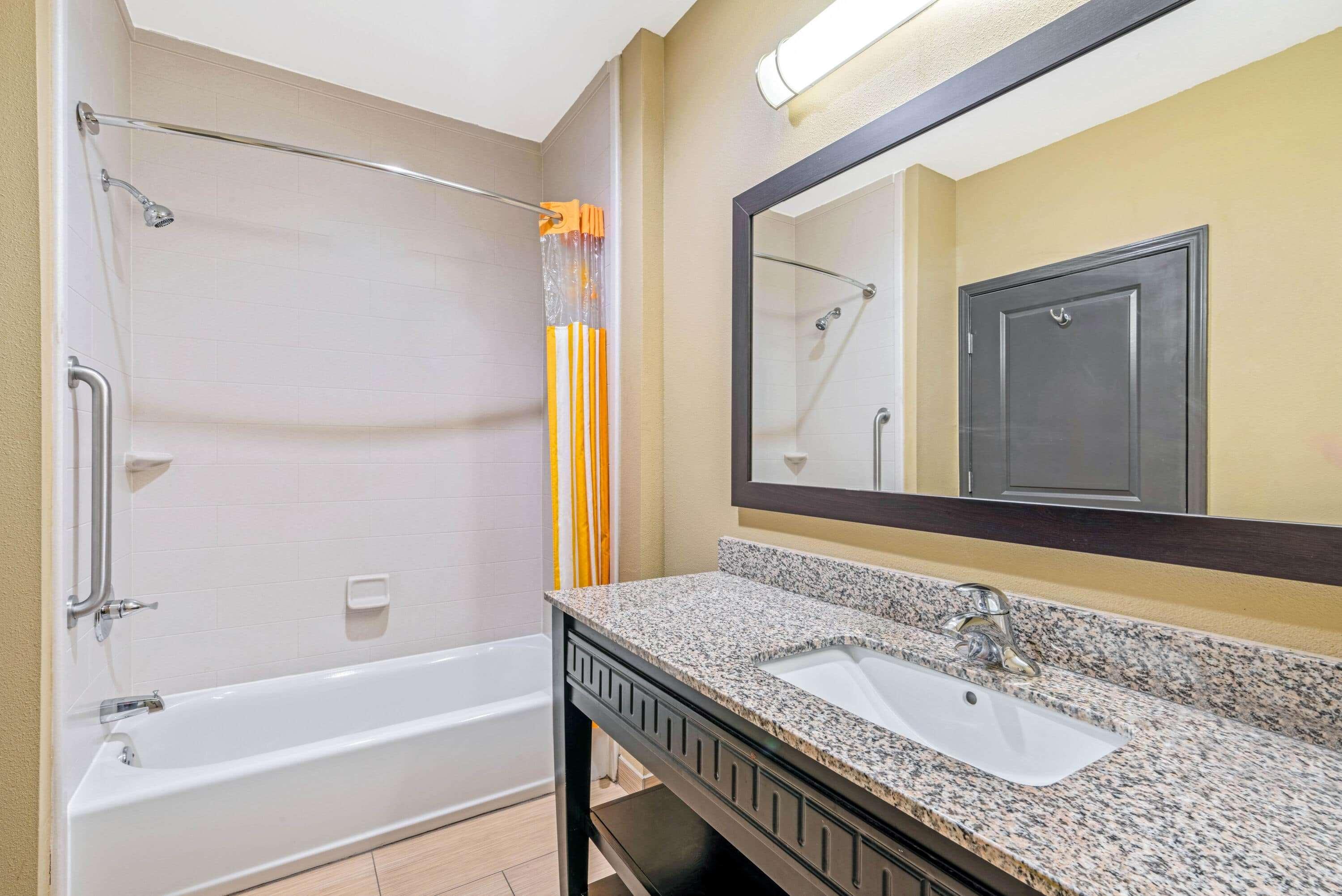 La Quinta By Wyndham Muskogee Hotell Eksteriør bilde