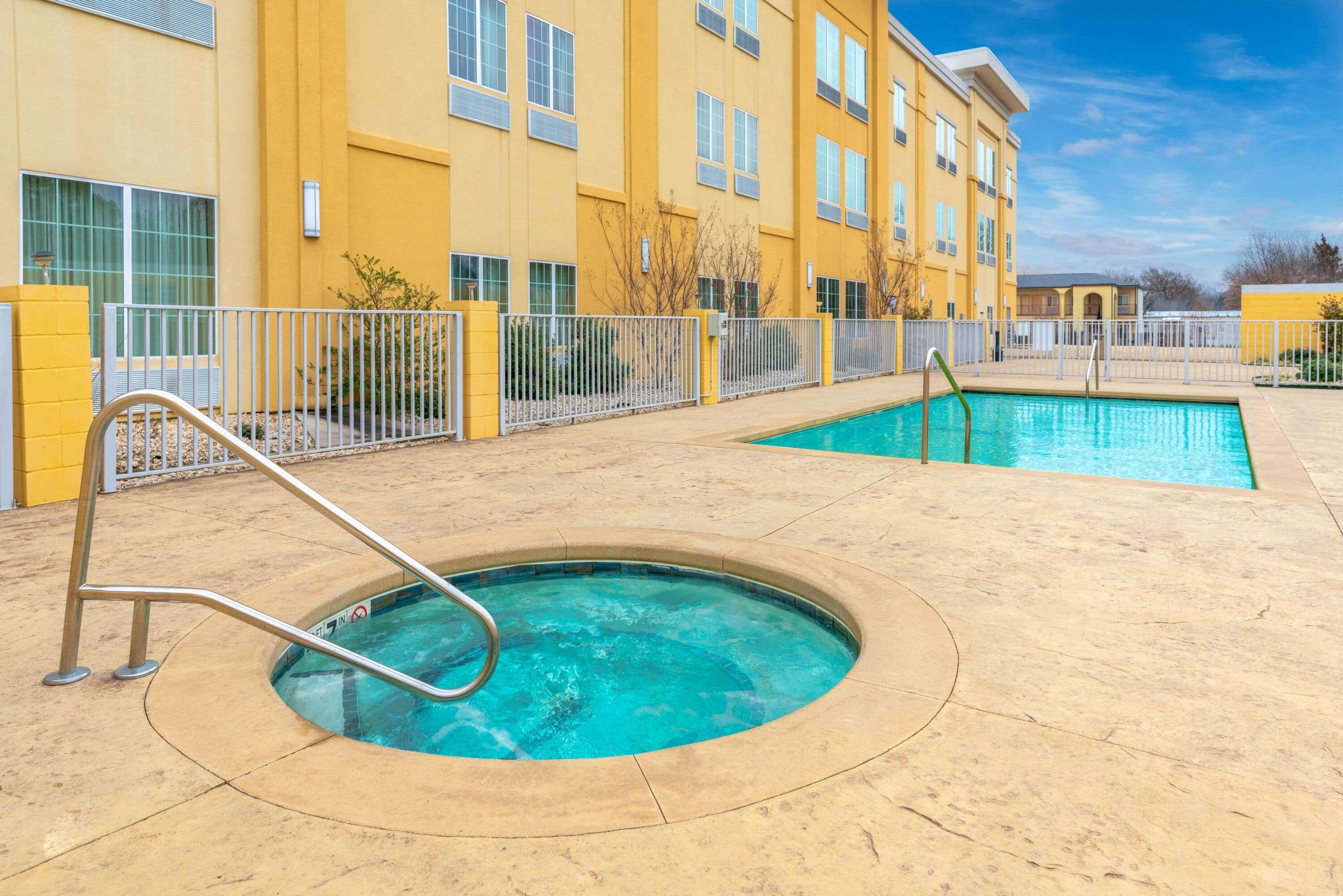La Quinta By Wyndham Muskogee Hotell Eksteriør bilde