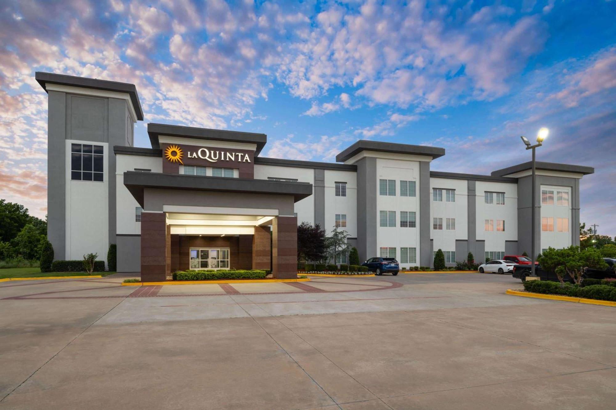 La Quinta By Wyndham Muskogee Hotell Eksteriør bilde