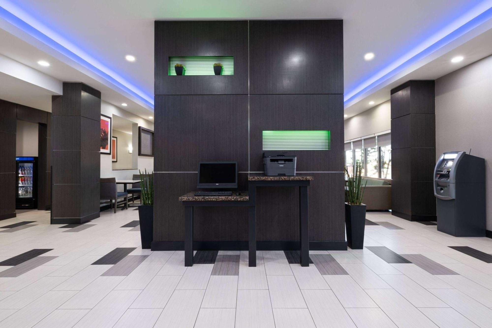 La Quinta By Wyndham Muskogee Hotell Eksteriør bilde
